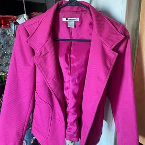 Beautiful Hot Pink Blazer.  Looks like new 😍😍